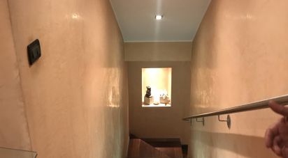 Laboratorio di 121 m² in Genova (16149)