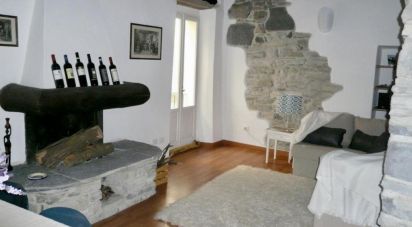 Three-room apartment of 117 sq m in Faggeto Lario (22020)