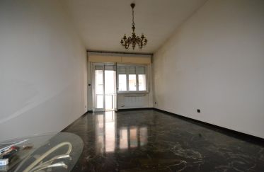 Apartment 5 rooms of 88 sq m in Genova (16149)