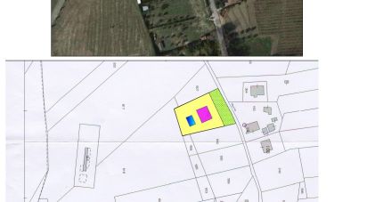 Terreno di 2.300 m² in Castorano (63081)