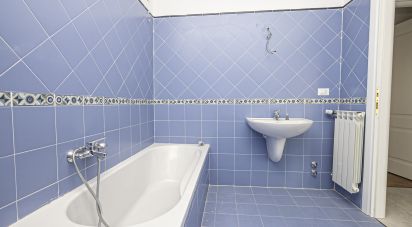 Quadrilocale di 73 m² a Genova (16126)