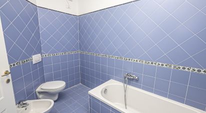 Quadrilocale di 73 m² a Genova (16126)