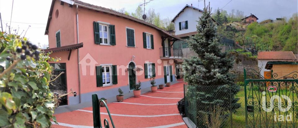 Casa indipendente 8 locali di 140 m² in Stazzano (15060)