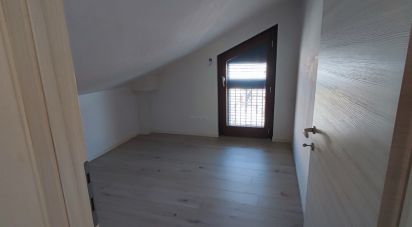 Loft 5 rooms of 83 m² in Giulianova (64021)