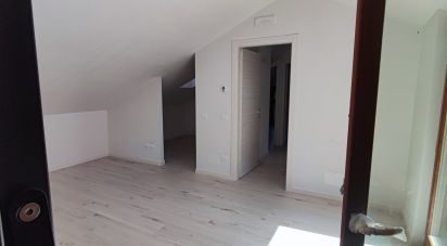Loft 5 locali di 83 m² a Giulianova (64021)