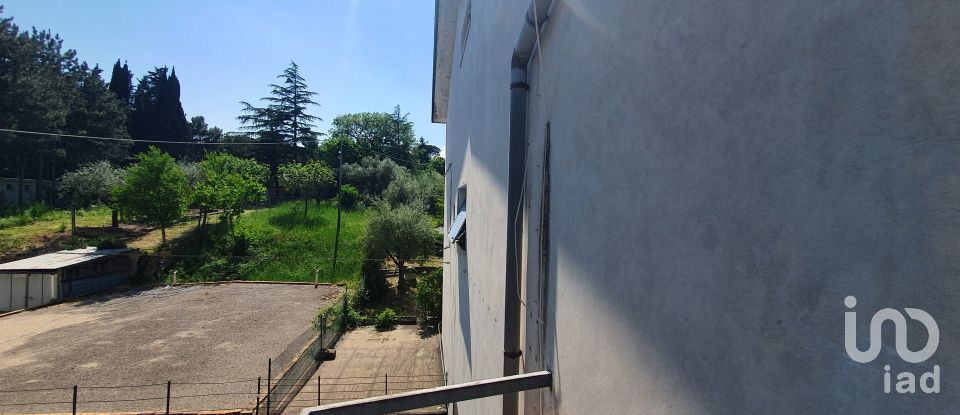 Apartment 5 rooms of 110 m² in Macerata (62100)