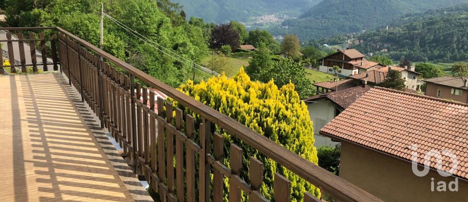 Casa indipendente / Villa 8 locali di 185 m² in San Fedele Intelvi (22028)