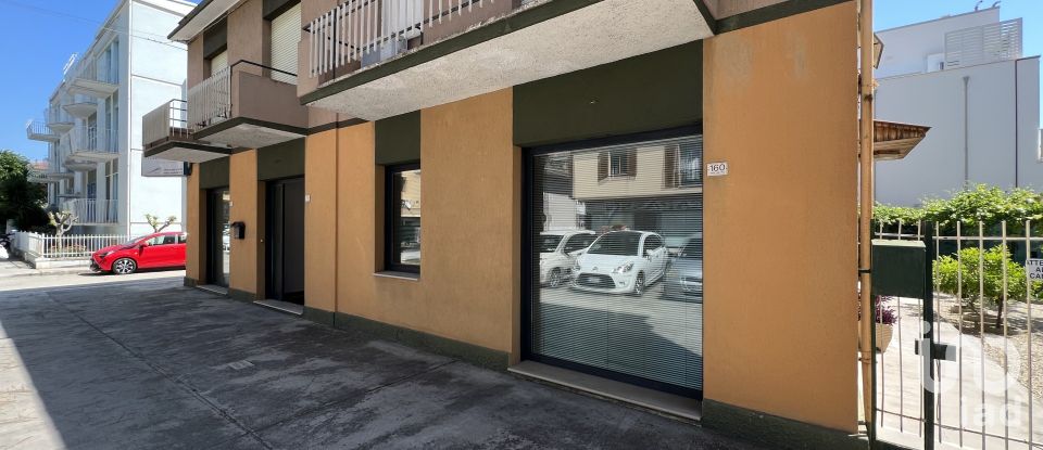 Negozio / locale commerciale di 65 m² in Porto San Giorgio (63822)