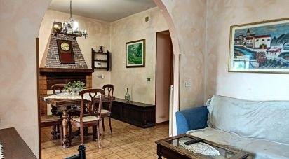 Casa indipendente / Villa 10 locali di 130 m² in Massignano (63061)