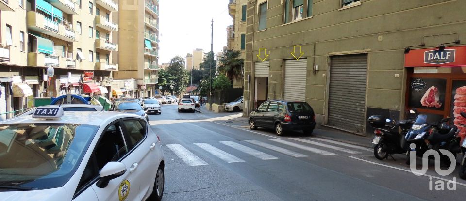Negozio / locale commerciale di 48 m² in Genova (16149)