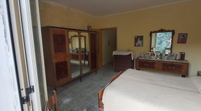 House 9 rooms of 150 m² in Nocera Terinese (88040)