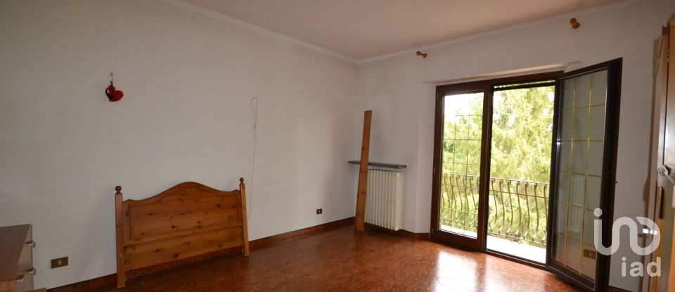 Town house 13 rooms of 450 m² in Acqui Terme (15011)