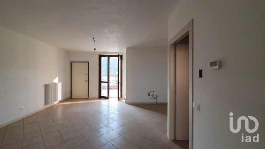 Trilocale di 109 m² a Palazzago (24030)