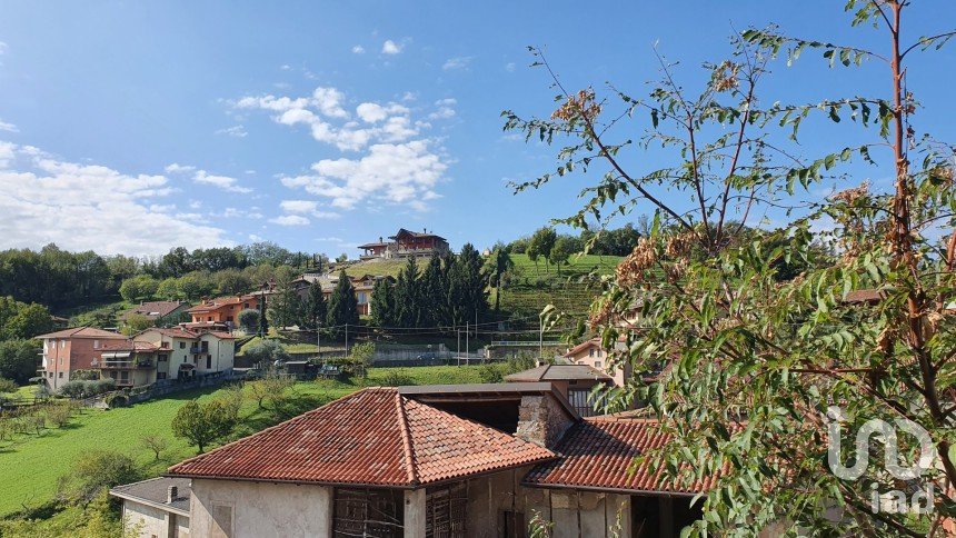 Two-room apartment of 58 m² in Palazzago (24030)