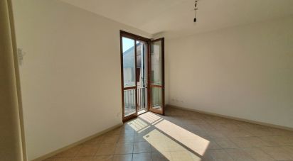 Two-room apartment of 82 sq m in Palazzago (24030)