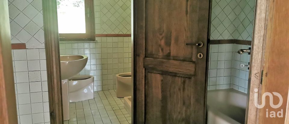 Casa indipendente / Villa 5 locali di 140 m² in Pontinvrea (17042)