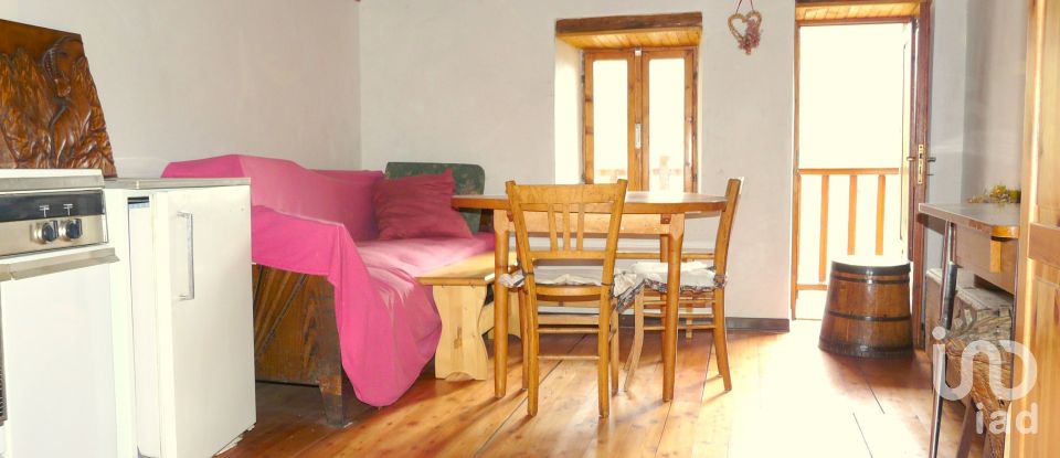 Casa di paese 6 locali di 75 m² in Ronco Canavese (10080)