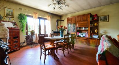 Traditional house 9 rooms of 200 sq m in Bardineto (17057)