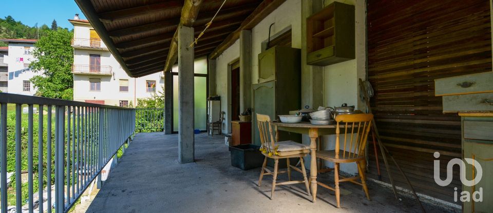 Casa indipendente 7 locali di 250 m² in Saliceto (12079)