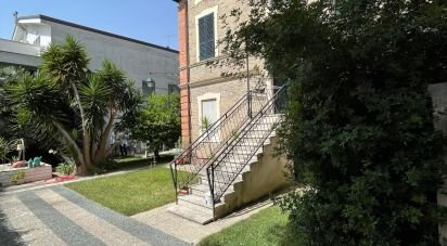 private mansion 7 rooms of 24 sq m in Civitanova Marche (62012)