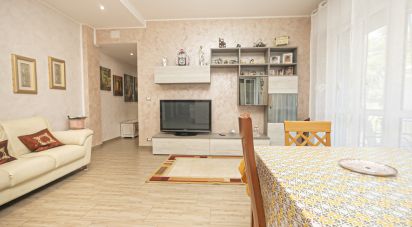 Apartment 5 rooms of 86 m² in Genova (16149)