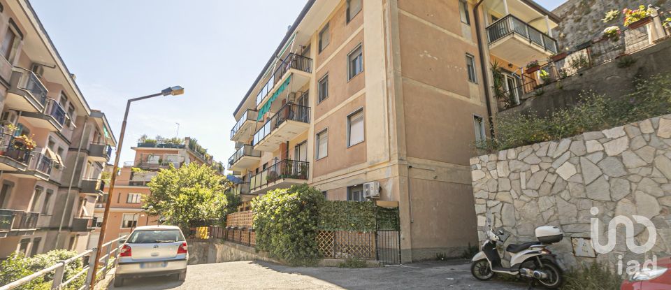 Appartamento 5 locali di 86 m² a Genova (16149)