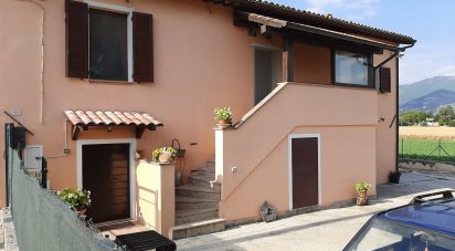 Casa indipendente 0 locali di 250 m² in Montefalco (06036)