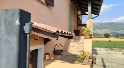 Casa indipendente 0 locali di 250 m² in Montefalco (06036)