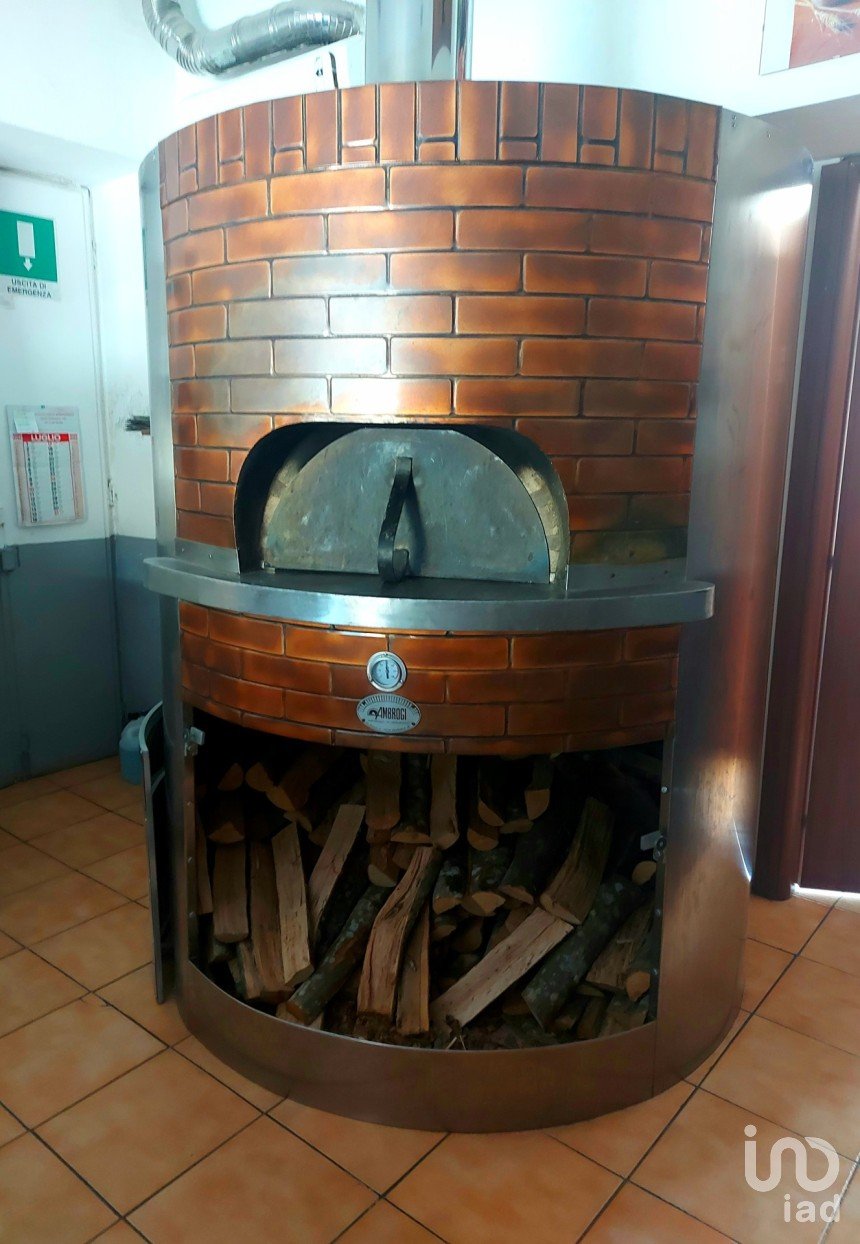 Pizzeria di 48 m² in Casale Monferrato (15033)