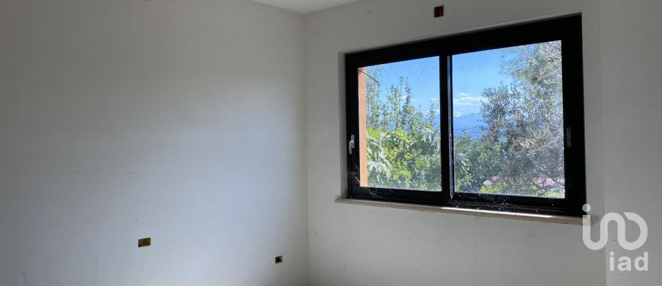 Casa indipendente / Villa 4 locali di 410 m² in Controguerra (64010)