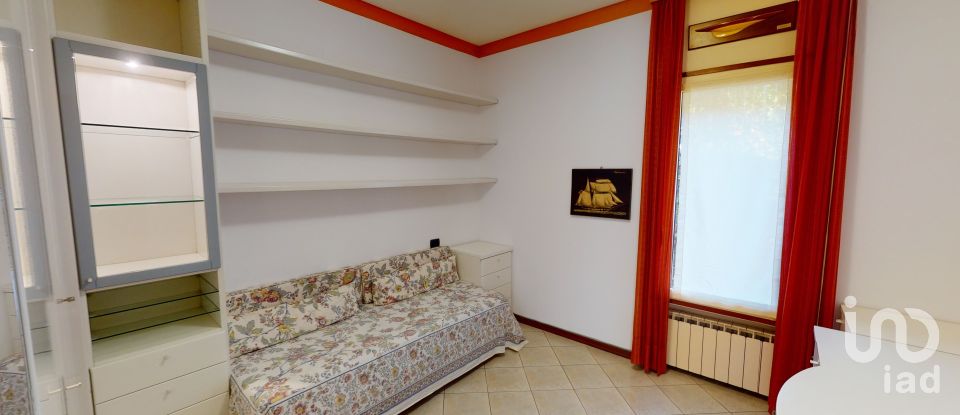 Apartment 5 rooms of 174 m² in Arenzano (16011)