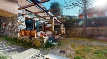 Appartamento 5 locali di 174 m² a Arenzano (16011)