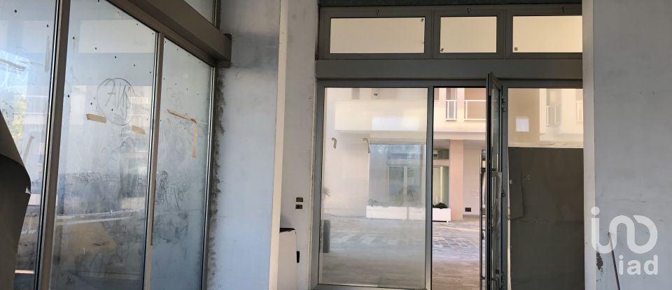 Negozio / locale commerciale di 75 m² in Grottammare (63066)