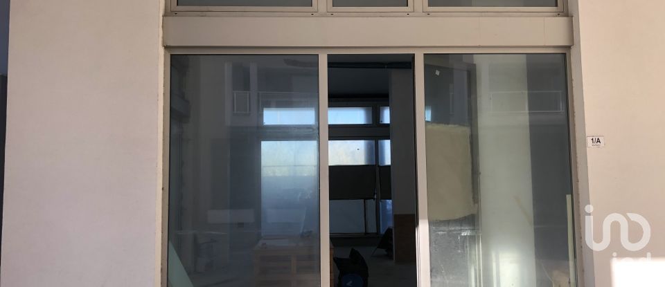 Negozio / locale commerciale di 73 m² in Grottammare (63066)