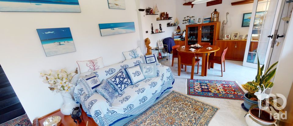 Villa a schiera 10 locali di 180 m² in Arenzano (16011)