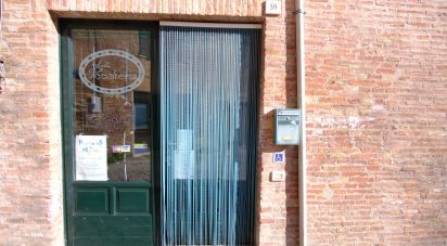 Shop / premises commercial of 155 sq m in Fabriano (60044)