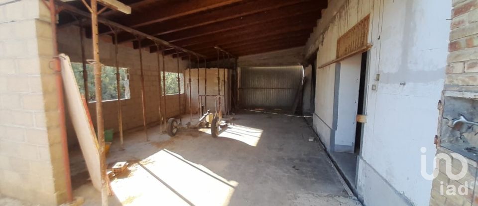 Rustico 10 locali di 500 m² in Notaresco (64024)