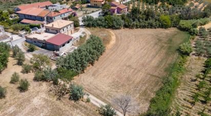 Rustico 10 locali di 500 m² in Notaresco (64024)