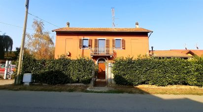 House/villa 5 rooms of 175 sq m in Cureggio (28060)