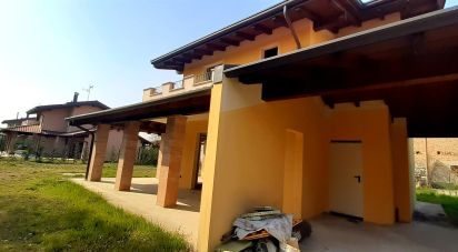 Rustico 4 locali di 100 m² in Suno (28019)