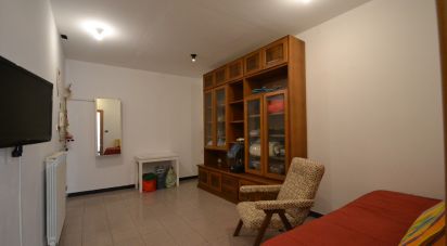 Two-room apartment of 40 sq m in Genova (16154)