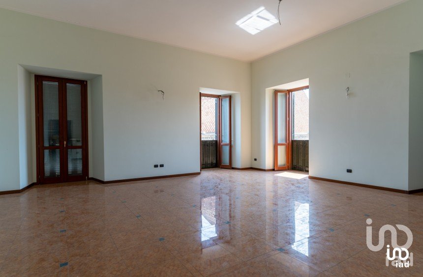 Appartamento 8 locali di 200 m² a Giulianova (64021)