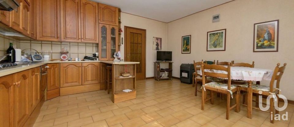 Town house 11 rooms of 600 m² in Odalengo Grande (15020)