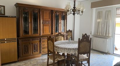 Appartamento 5 locali di 120 m² a Grottammare (63066)