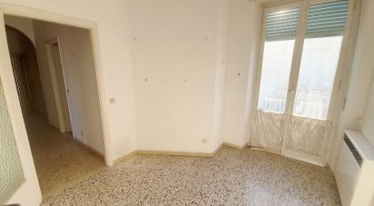 Four-room apartment of 93 sq m in Casale Monferrato (15033)