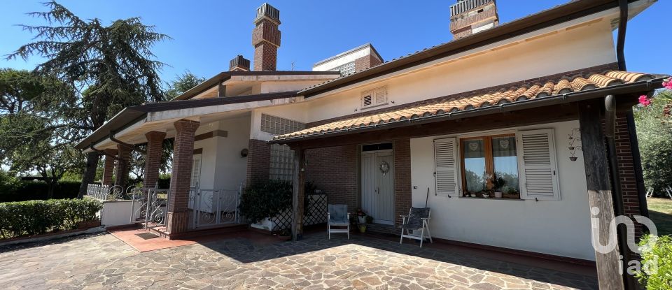 Casa 15 locali di 480 m² in Civitanova Marche (62012)