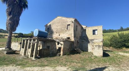 Country house 12 rooms of 450 sq m in Petritoli (63848)