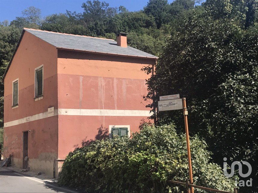 Casa indipendente 5 locali di 105 m² in Genova (16158)