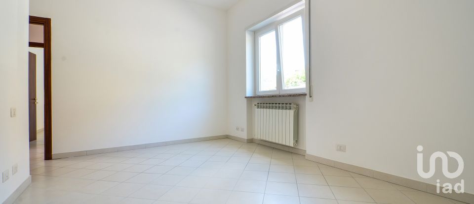 Appartamento 5 locali di 92 m² a Cengio (17056)