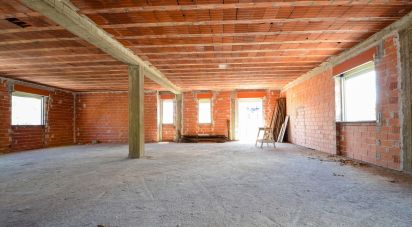 Casa indipendente / Villa 8 locali di 180 m² in Cengio (17056)